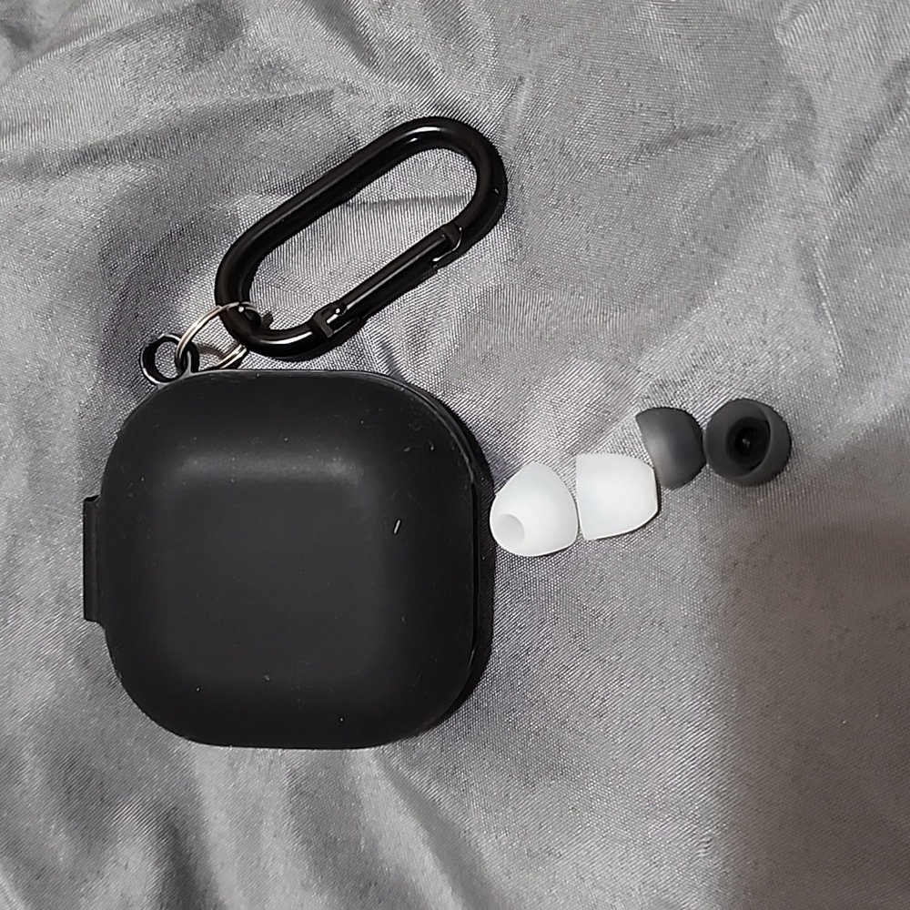 Ear buds
